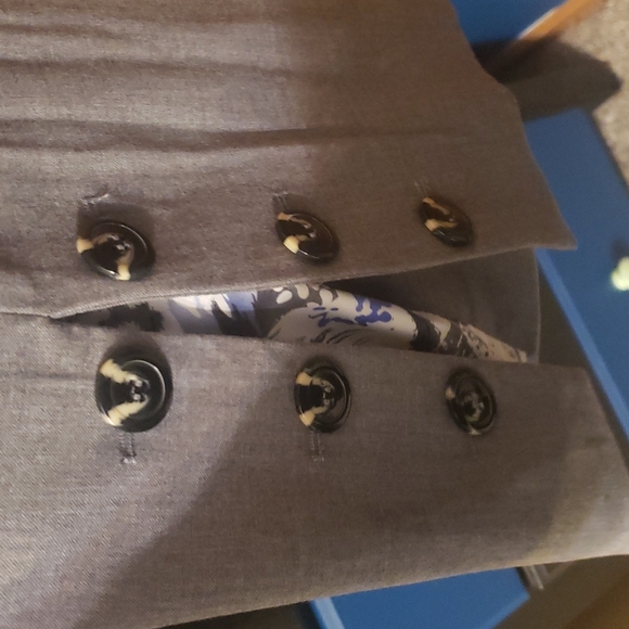 2OH Coat - Picture 13 of 13